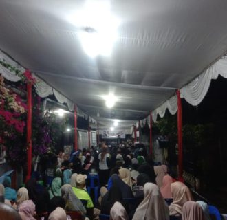 Erman-Heldo Programkan Pembangunan Islami Centre 