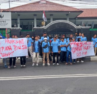 Sumpah Palsu, Ike Farida Dijatuhi Majelis Hakim Hukuman 5 Bulan Penjara