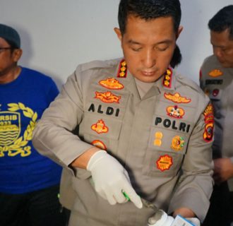 Polresta Bandung Gerebek Gudang Obat Terlarang di Kecamatan Bojong Soang