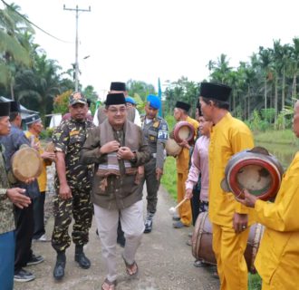 Bupati Anwar Sadat Hadiri Harlah Madrasah Salafiyyah yang ke-62