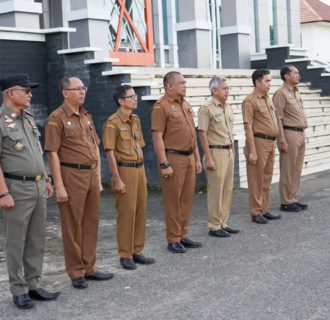 Pimpin Apel Pagi, PJ Sekda Ketapang Ajak ASN Terapkan Core Value ASN Berakhlak