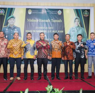 Wakil Bupati Ketapang Hadiri Malam Ramah Tamah Danrem 121/ABW dan Ketua Persit KCK KOORCAB 121 XII/Tanjungpura