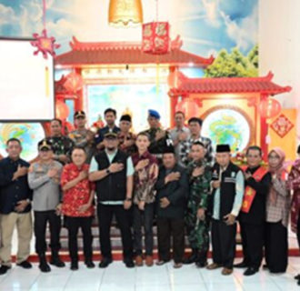 Pastikan Perayaan Imlek Lancar, Pj Wali Kota Banjar Monitoring Ke Makin Kota Banjar