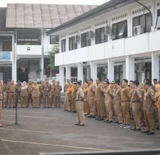Pj Sekda Kota Sukabumi Motivasi ASN dalam Apel Pagi: Siapkan Strategi Kinerja