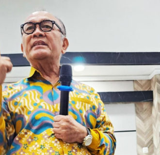 Mayjen TNI (Purn) Saurip Kadi: Pers Harus Independen dan Berani Suarakan Kebenaran