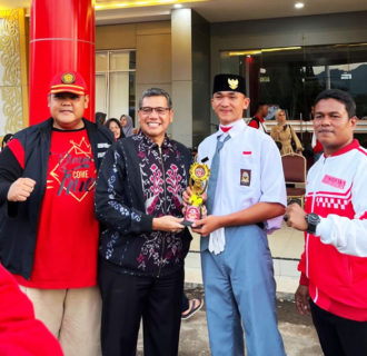 SMPN Unggul dan SMAN 1 Pulau Punjung Dominasi Lomba Paskibraka Dharmasraya 2025