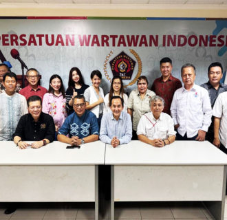 PWI Jaya dan iBlooming Jajaki Kerja Sama Digitalisasi Pelatihan Jurnalistik