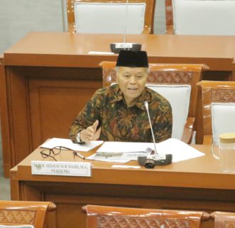 Prihatin Tingginya Angka Perceraian di Indonesia, HNW Dukung Menag Untuk Mengatasinya, Agar RUU Ketahanan Keluarga Dapat Diundangkan