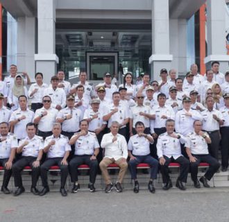 Pimpin Apel Gabungan ASN, Bupati Dan Wakil Bupati Ketapang Berpamitan Kepada Seluruh Jajaran