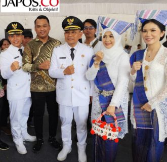 Bona Uli Rajagukguk SH MH Dampingi Pelantikan Dr H Anthon Saragih-Benny Sinaga Menjadi Bupati wakil Bupati Simalungun Periode 2025-2030