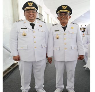 Presiden Prabowo Resmi Lantik Bupati Dan Wakil Bupati Samosir di Istana