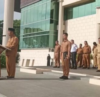 Wakil Walikota Marfendi Pamitan Saat Apel Gabungan