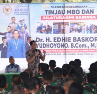 Tinjau Makan Bergizi Gratis di Ngawi, Ibas Apresiasi Peran TNI, Ahli Gizi dan Masyarakat dalam Program MBG