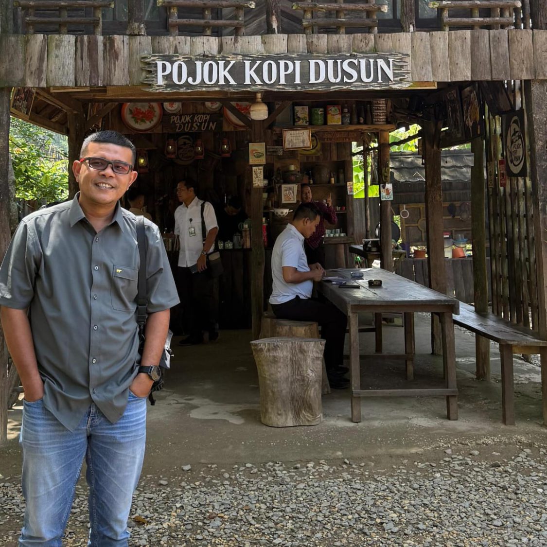 4 Tahun PLN Terus Dirundung Masalah, Darmawan Prasodjo Harus Segera Diganti