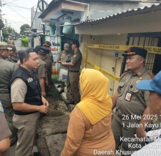 Satpol PP Segel Toko Obat Keras Ilegal di Pisangan Baru, Masyarakat Berikan Apresiasi Tertinggi