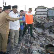 Bupati dan Gubernur Jambi Sampaikan Belasungkawa ke Korban Kebakaran di Sungai Dualap