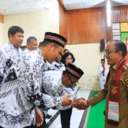 Wabup Samosir Harapkan PGRI Berkontribusi Nyata dalam Pembangunan Pendidikan