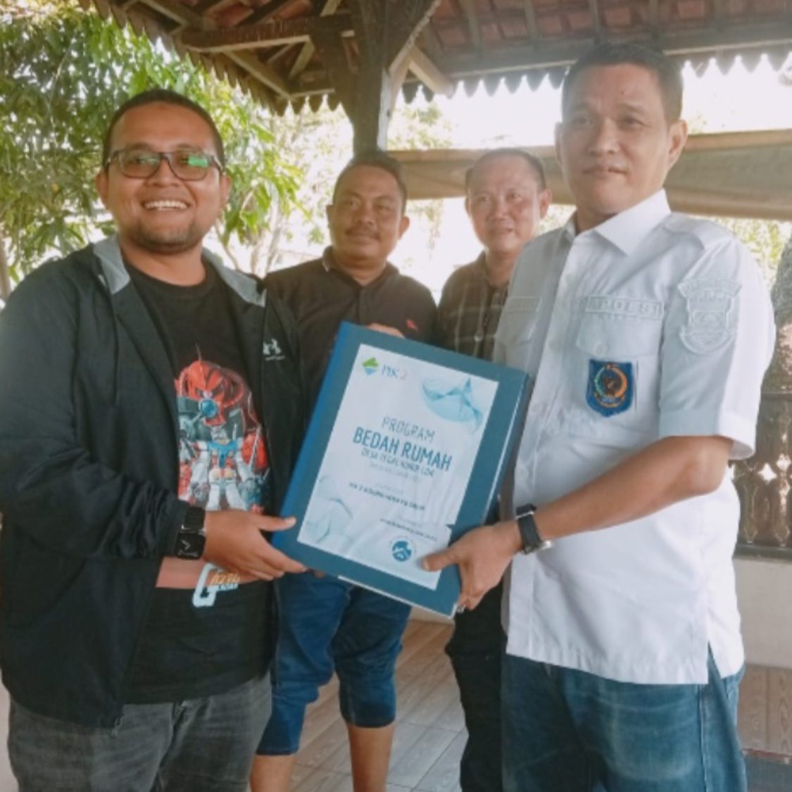 Ketua APDESI Kecamatan Mauk, Dukung Penuh Program Bedah Rumah di Tangerang