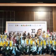 Wakil Wali Kota Banjar Bagikan 222 Kaca Mata Gratis Bagi Siswa Kota Banjar