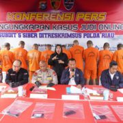 Dit Reskrimsus Polda Riau Ungkap Sindikat Judi Online Bermodus Permainan Higgs Domino, Omzet Capai Rp3,6 Miliar